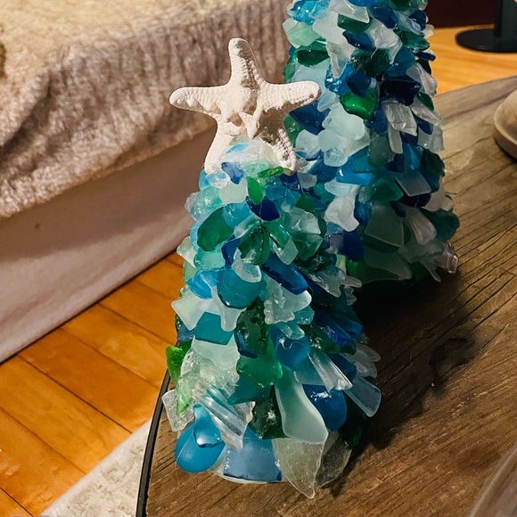 Maine Sea Glass Tree - Picture 3 of 4